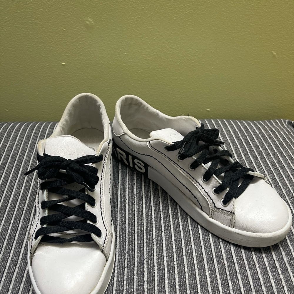 Shoes - Picture 3 of 3